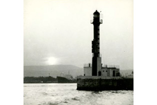 Новороссийск. Входной маяк. 1960-е гг. (?). Фотография из фототеки ЦБНТИ ММФ. Музей морского флота