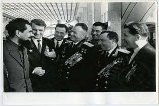 Лист из альбома «Краснознаменный Тихоокеанский флот». 1965 г. Музей морского флота